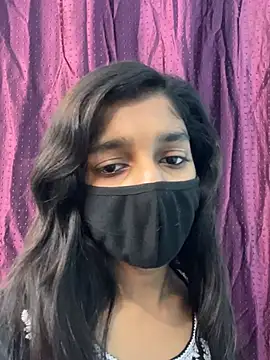 HotxAnamika online show from February 16, 8:43 am