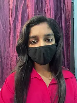 HotxAnamika online show from February 18, 9:49 am