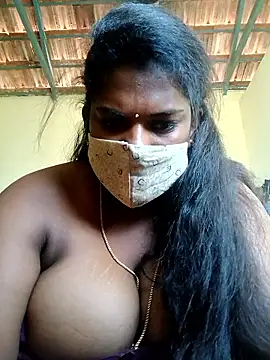 Milky Julia online show from April 8, 8:25 am