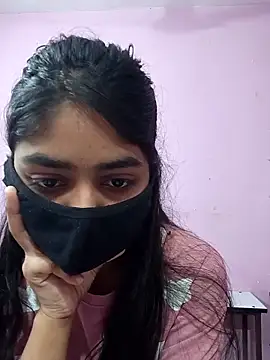 HotxMuskan online show from March 1, 4:14 am