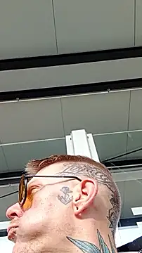 Der Schoene Penis online show from January 17, 10:42 am