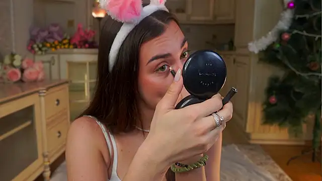 MinnaShummon online show from January 14, 3:01 am