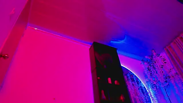 Sweet lenna online show from March 20, 11:20 pm