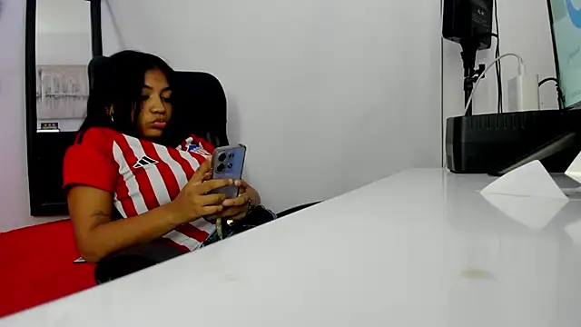 Yuleimys rosse online show from January 16, 7:12 am