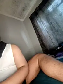 Snapshot of DrosXO chatting on January 10, 2:52 pm DrosXO online show from January 10, 2:52 pm