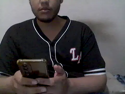 Snapshot of DrosXO chatting on February 27, 7:36 pm DrosXO online show from February 27, 7:36 pm