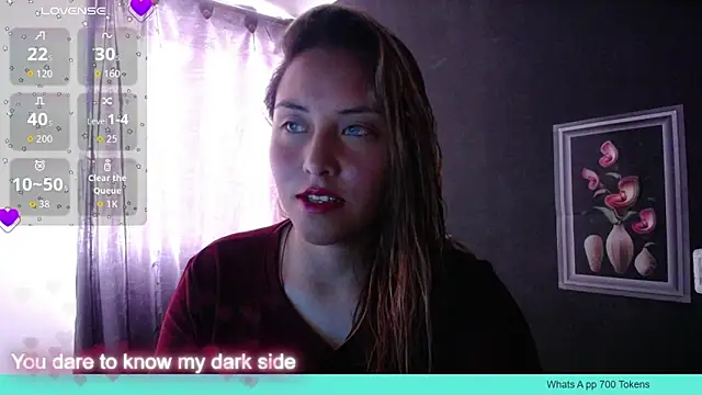 Velvet Moon33 online show from April 15, 1:29 pm