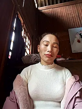 Snapshot of Nllpvp chatting on January 13, 3:34 am Nllpvp online show from January 13, 3:34 am