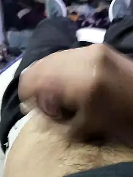 AlejandreBy online show from April 1, 1:50 am