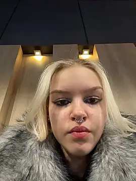 AshleyMur online show from January 7, 3:31 am