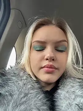 AshleyMur online show from March 5, 4:52 am