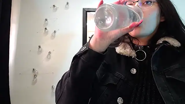 abril onnel online show from January 23, 8:56 pm