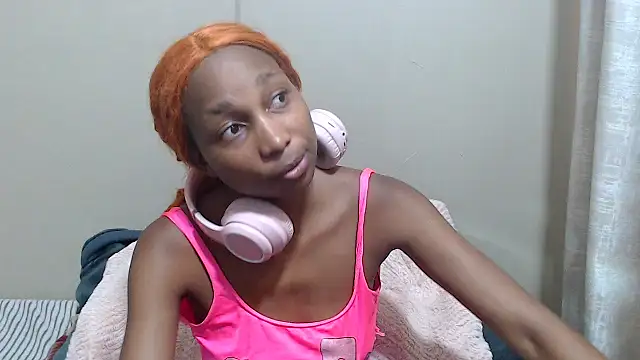 ExtraDoll online show from March 15, 8:31 am