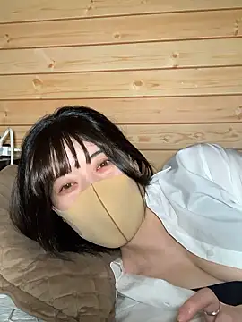 minami room online show from April 20, 1:25 pm