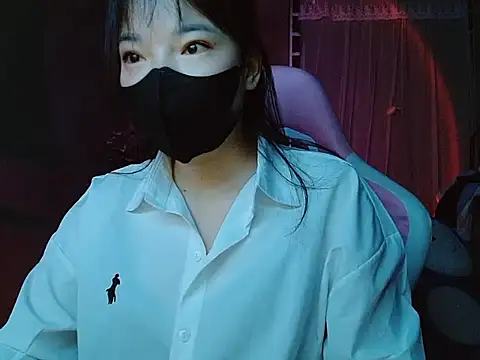 -Tamy- online show from March 18, 7:28 pm