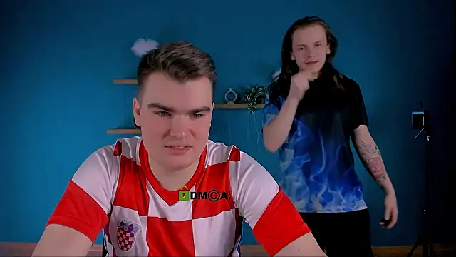 Snapshot of theo_drift chatting on February 2, 7:56 pm theo drift online show from February 2, 7:56 pm