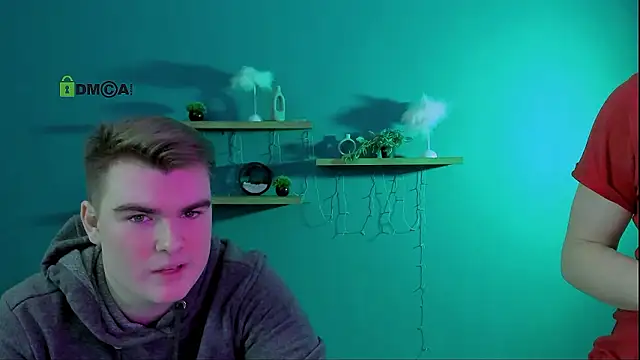 Snapshot of theo_drift chatting on February 8, 8:01 pm theo drift online show from February 8, 8:01 pm