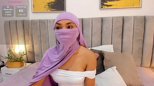 Snapshot of _Tariq chatting on January 14, 10:10 am Tariq online show from January 14, 10:10 am