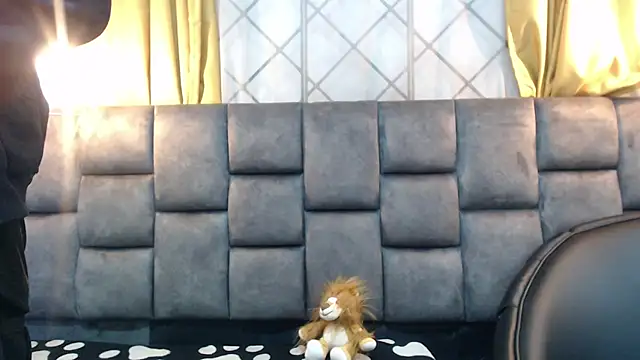 Snapshot of Maik_Russo chatting on February 7, 11:36 am Maik Russo online show from February 7, 11:36 am