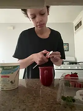 jojosbizarrelyf online show from February 14, 2:36 pm