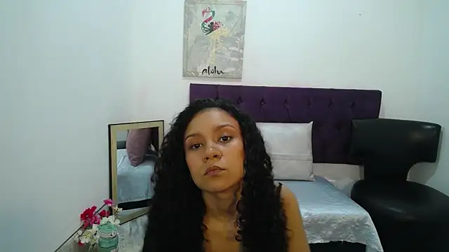 Little18Doll online show from March 8, 7:17 pm