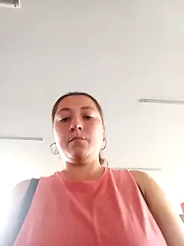 Snapshot of Sweett_Lu chatting on February 17, 4:24 pm Sweett Lu online show from February 17, 4:24 pm