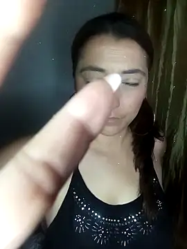 Snapshot of Sweett_Lu chatting on March 1, 1:07 am Sweett Lu online show from March 1, 1:07 am