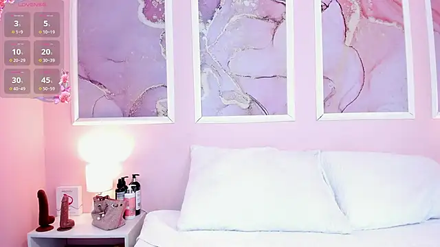 Katteyes   online show from February 23, 12:46 pm