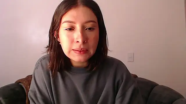 -Ivonnys online show from March 2, 9:21 pm