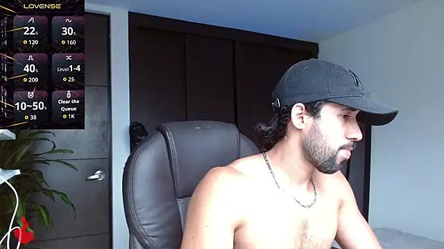 Snapshot of Rem_Dimartinz chatting on February 25, 2:37 pm Rem Dimartinz online show from February 25, 2:37 pm