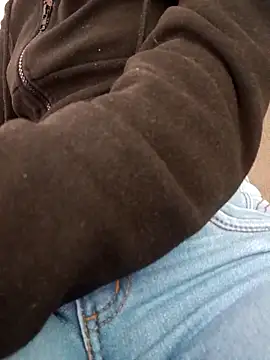 Michelle ec online show from April 16, 6:30 pm