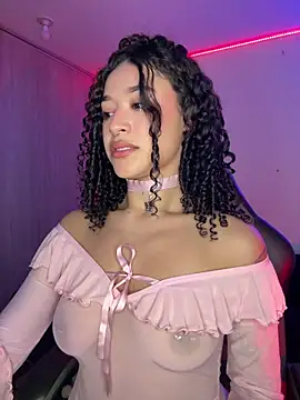 crystal dlun online show from April 7, 5:46 pm