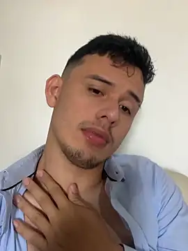 Snapshot of Keylerth_ chatting on February 9, 1:26 pm Keylerth online show from February 9, 1:26 pm