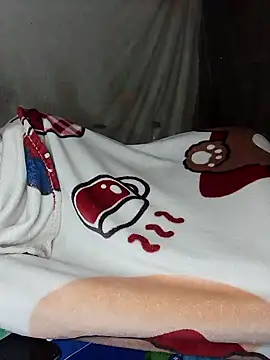 Snapshot of -Nicole-e chatting on January 8, 1:41 am -Nicole-e online show from January 8, 1:41 am