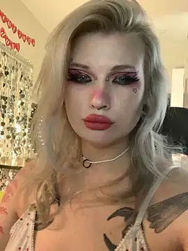 DriveThruDolls online show from February 14, 8:11 am