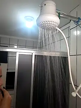 ofjuliaa online show from March 4, 6:58 pm