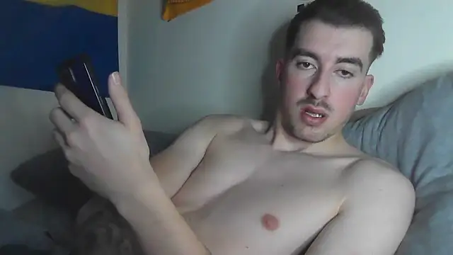 essexboy 2002 online show from January 8, 11:40 pm