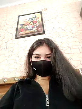 Snapshot of babydoll7172 chatting on January 12, 3:45 am babydoll7172 online show from January 12, 3:45 am