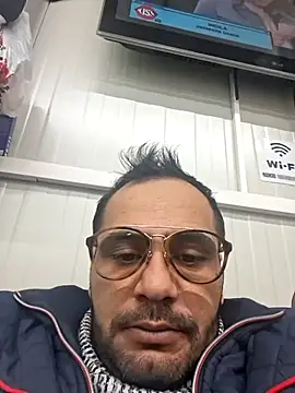 julian-112 online show from February 20, 2:17 pm