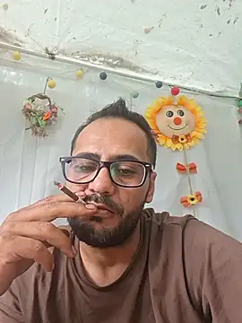 julian-112 online show from June 24, 6:23 am
