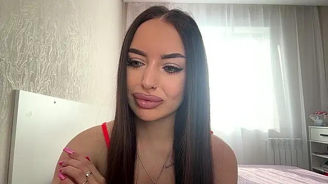 Snapshot of QueenGelik chatting on February 18, 2:18 am QueenGelik online show from February 18, 2:18 am