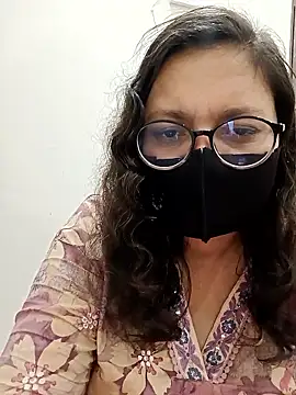 piryasharma005 online show from January 11, 11:43 pm