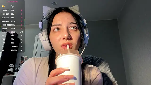 TomiRodenberg online show from January 14, 2:12 pm