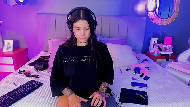 Nathalia stone  online show from June 16, 4:26 am