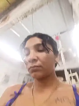 chikivivi- online show from February 20, 1:24 am