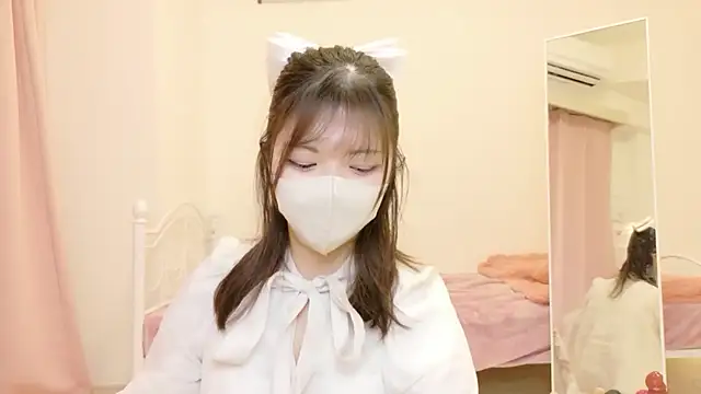 himarichan v online show from February 23, 6:05 pm