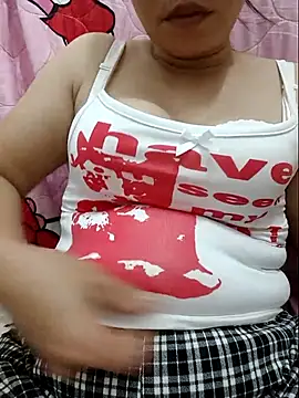 linhha23 online show from March 24, 6:18 am