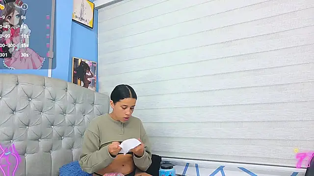 Snapshot of eimy_hot19 chatting on February 20, 2:39 pm eimy hot19 online show from February 20, 2:39 pm