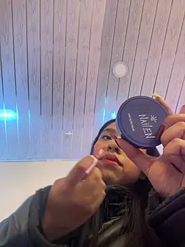 DulceRouss  online show from April 9, 11:59 am