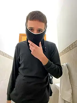 petiteyanel online show from January 12, 10:59 pm